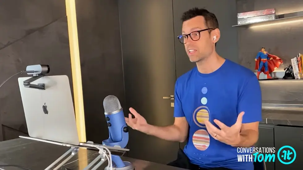 Evolutionary Biologist Reveals How Society Is Losing It&rsquo;s Grip on What Makes Us Men and Women 038