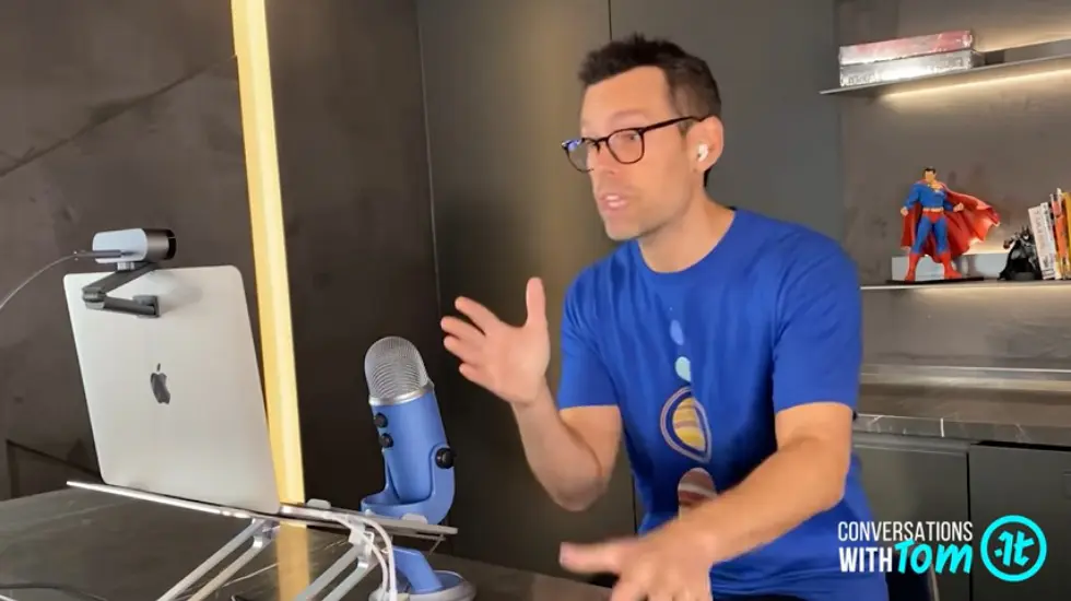 Evolutionary Biologist Reveals How Society Is Losing It&rsquo;s Grip on What Makes Us Men and Women 055