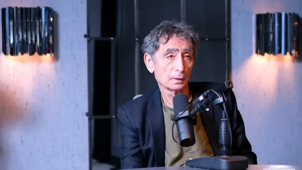 Gabor Mate: The Childhood Lie That&rsquo;s Ruining All Of Our Lives. | E193 003