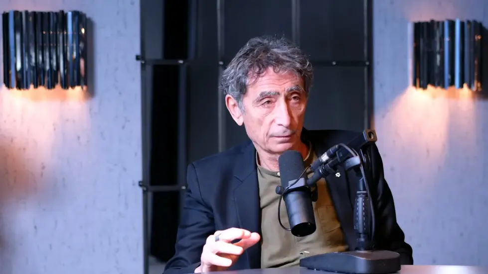 Gabor Mate: The Childhood Lie That&rsquo;s Ruining All Of Our Lives. | E193 032