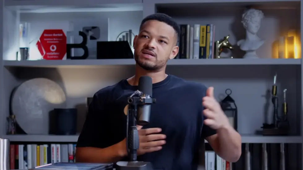 Gary Neville: From Football Legend To Building A Business Empire | E170 009