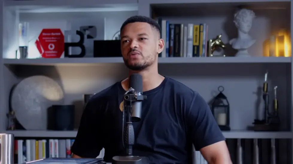 Gary Neville: From Football Legend To Building A Business Empire | E170 045