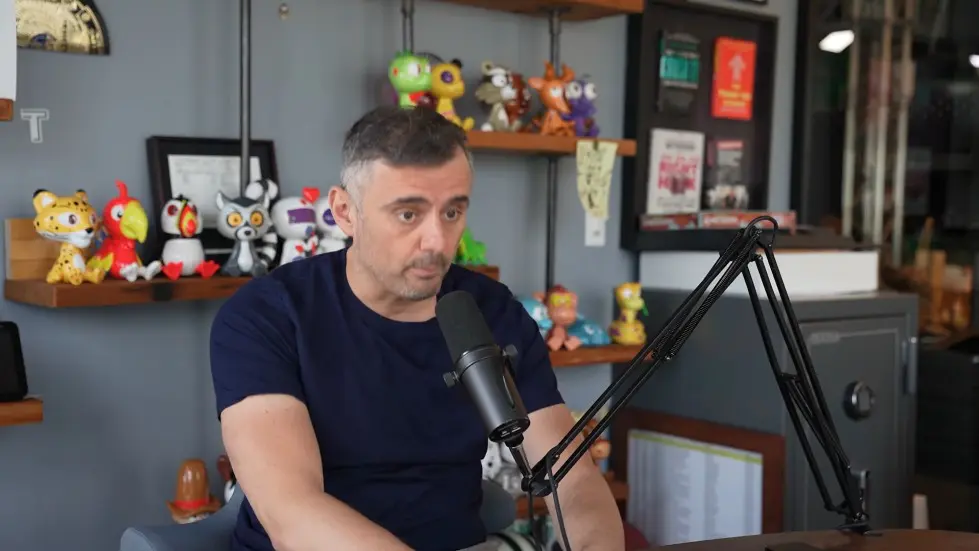 Before You WASTE Another Year Of Your Life Away, WATCH THIS! | Gary Vee & Jay Shetty 006