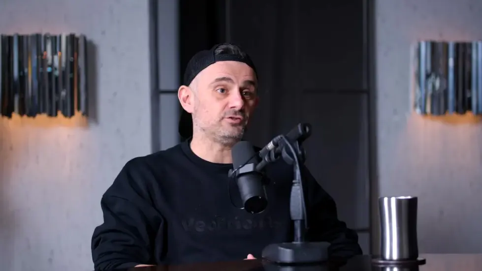 Gary Vee&rsquo;s Emotional Confession About His Success & Family! | E207 007