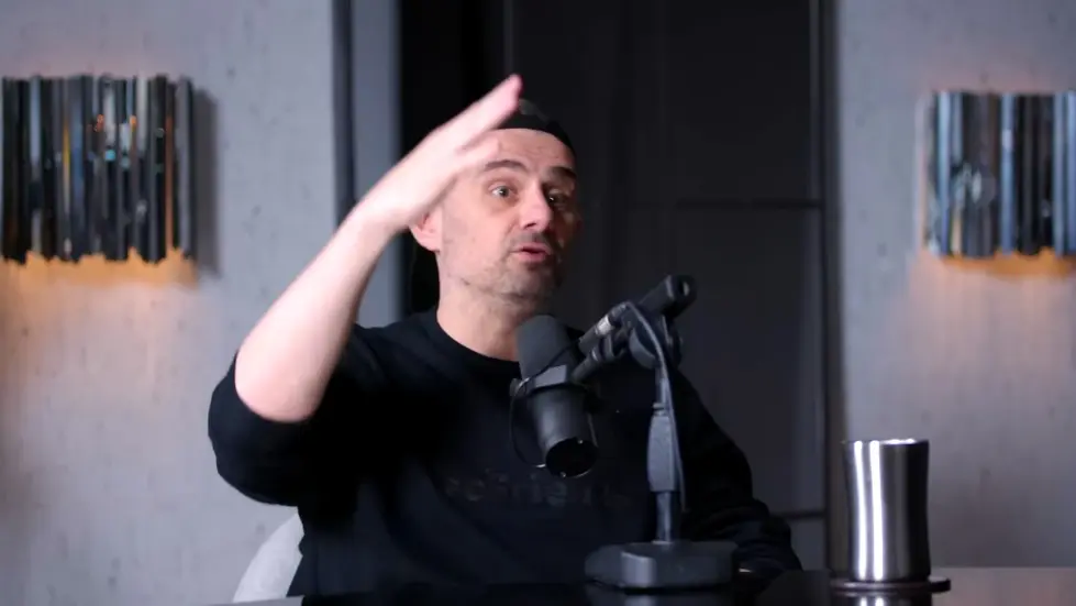 Gary Vee&rsquo;s Emotional Confession About His Success & Family! | E207 009