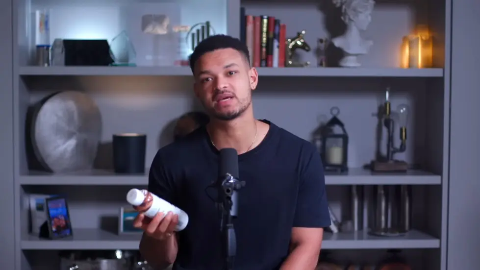 Gary Vee&rsquo;s Emotional Confession About His Success & Family! | E207 032