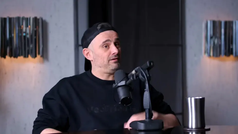 Gary Vee&rsquo;s Emotional Confession About His Success & Family! | E207 034