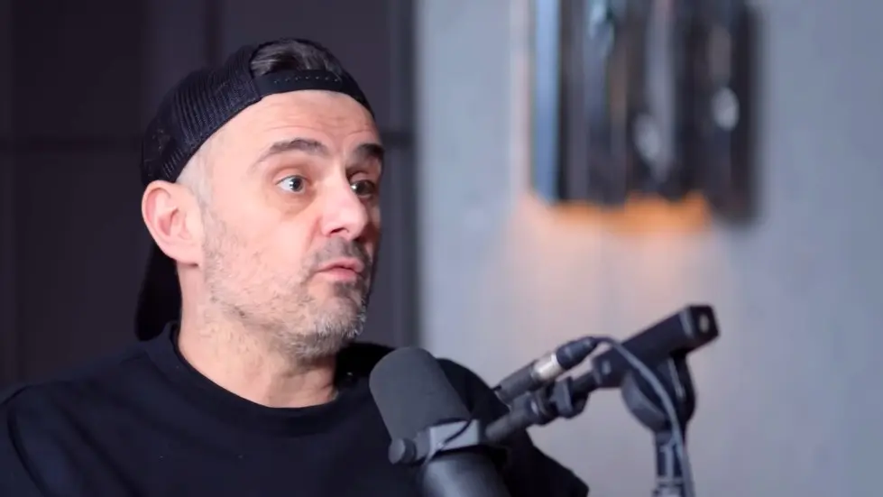 Gary Vee&rsquo;s Emotional Confession About His Success & Family! | E207 036