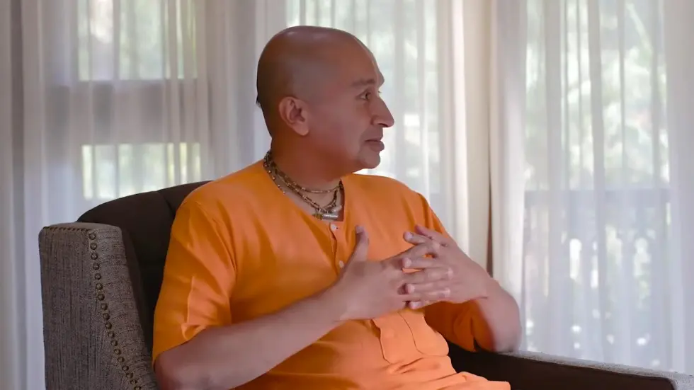 "This SECRET Was Kept By Monks" - How To Achieve SELF MASTERY | Gauranga Das & Jay Shetty 002
