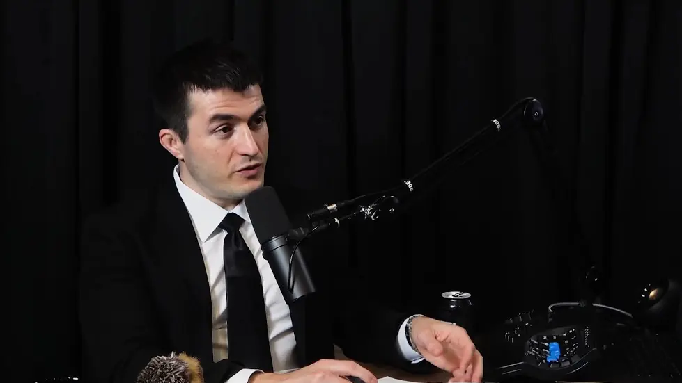 Grimes: Music, AI, and the Future of Humanity | Lex Fridman Podcast #281 014