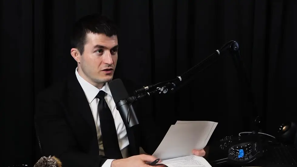 Grimes: Music, AI, and the Future of Humanity | Lex Fridman Podcast #281 031