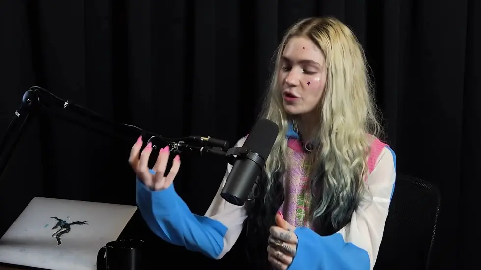 Grimes: Music, AI, and the Future of Humanity | Lex Fridman Podcast #281 032