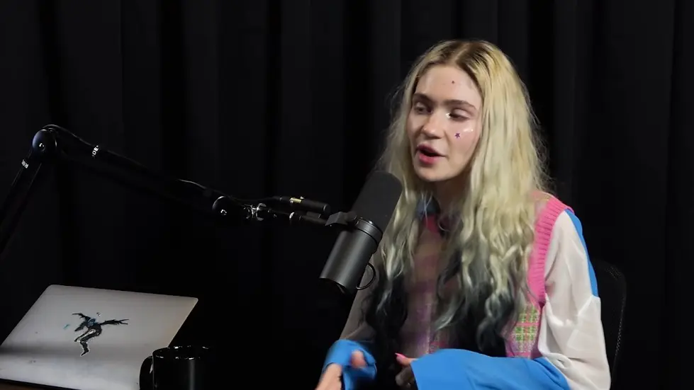 Grimes: Music, AI, and the Future of Humanity | Lex Fridman Podcast #281 035