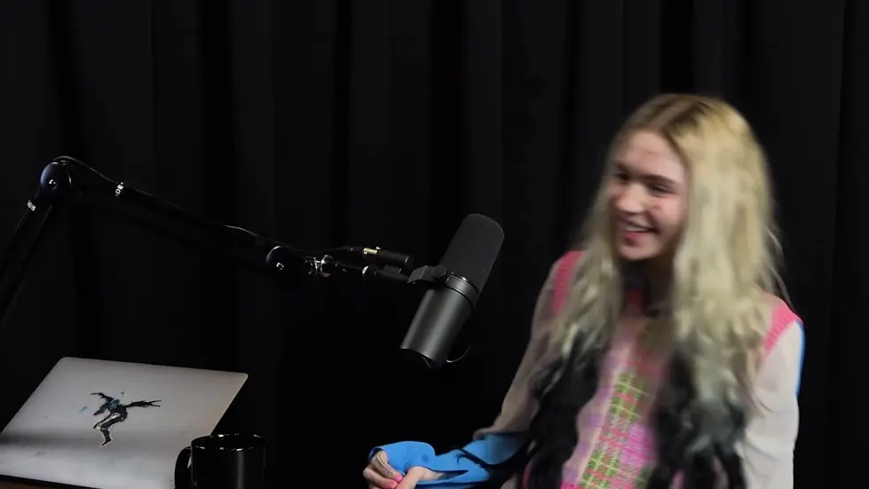 Grimes: Music, AI, and the Future of Humanity | Lex Fridman Podcast #281 040