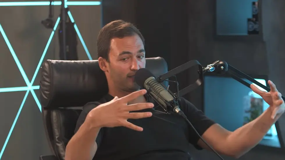 How to Transform Your Brain, Overcome Trauma, and Live in the Moment | Conversations with Tom 008