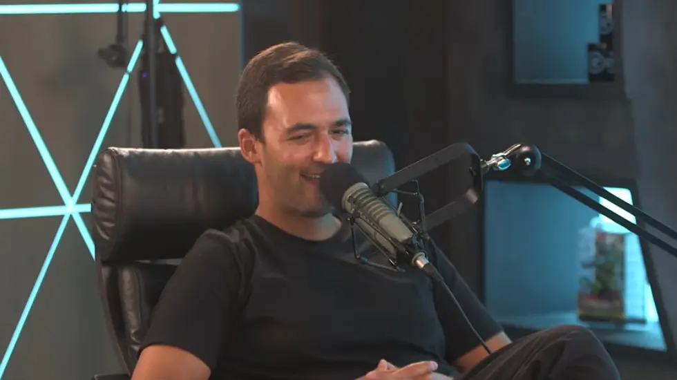 How to Transform Your Brain, Overcome Trauma, and Live in the Moment | Conversations with Tom 022