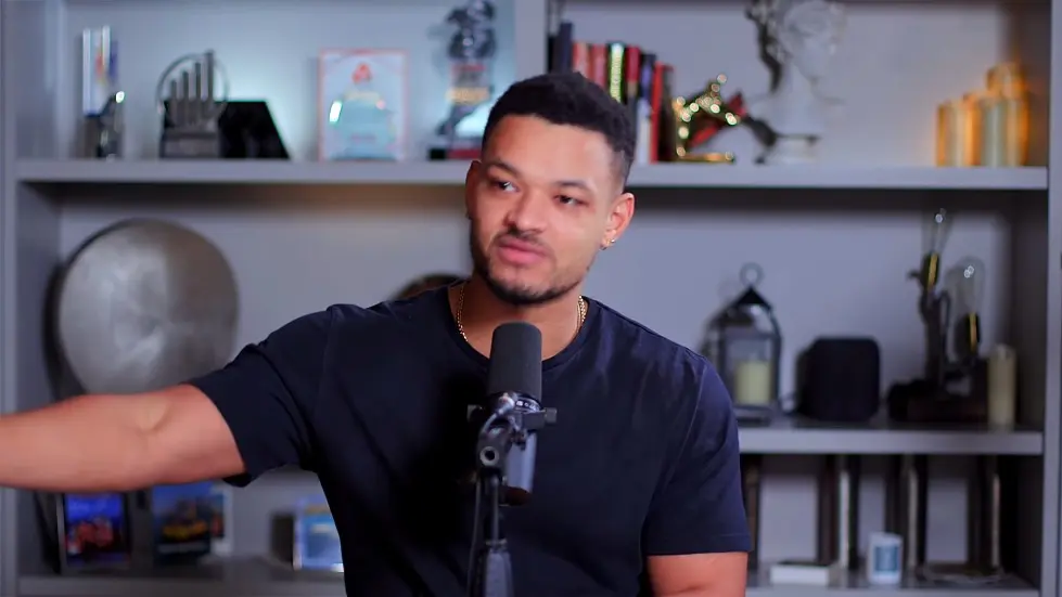 Jay Shetty: The 3 Simple Things A Happy Life Needs | E119 003