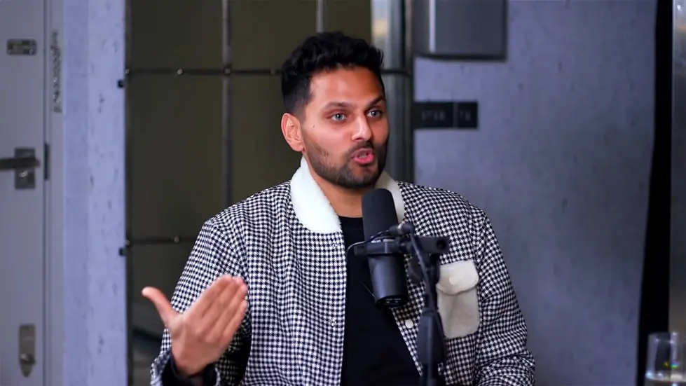 Jay Shetty: The 3 Simple Things A Happy Life Needs | E119 006