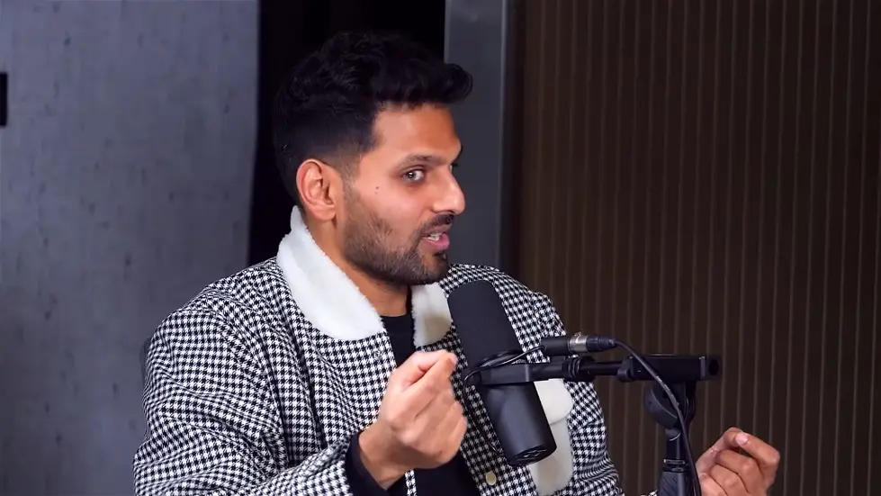 Jay Shetty: The 3 Simple Things A Happy Life Needs | E119 011