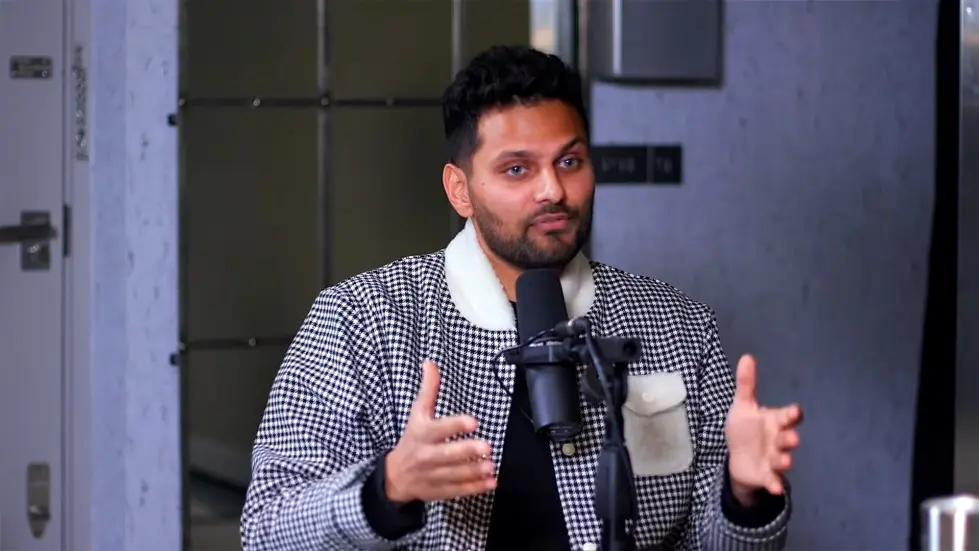 Jay Shetty: The 3 Simple Things A Happy Life Needs | E119 042