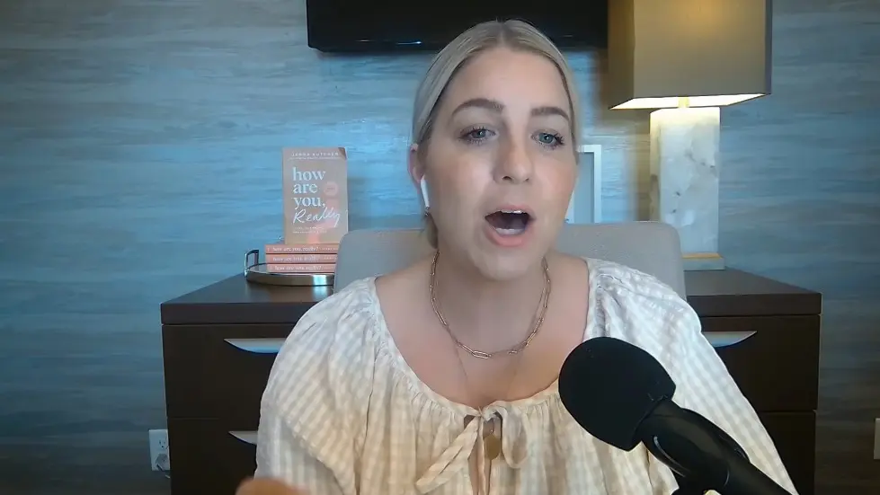 If You Want To CHANGE Your Life In 1 Year, WATCH THIS! | Jenna Kutcher & Jay Shetty 011