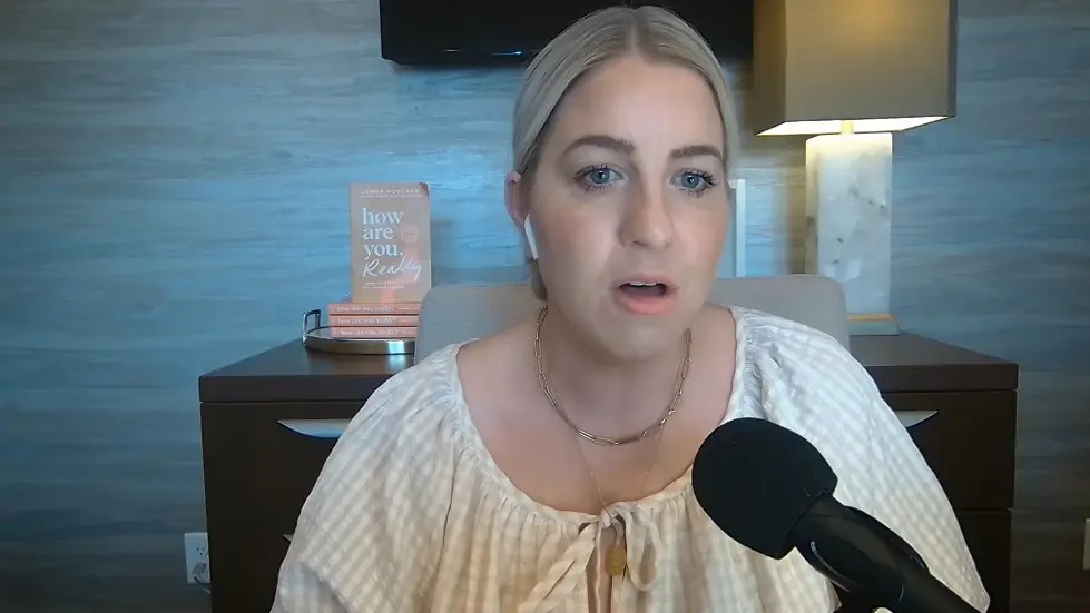 If You Want To CHANGE Your Life In 1 Year, WATCH THIS! | Jenna Kutcher & Jay Shetty 025