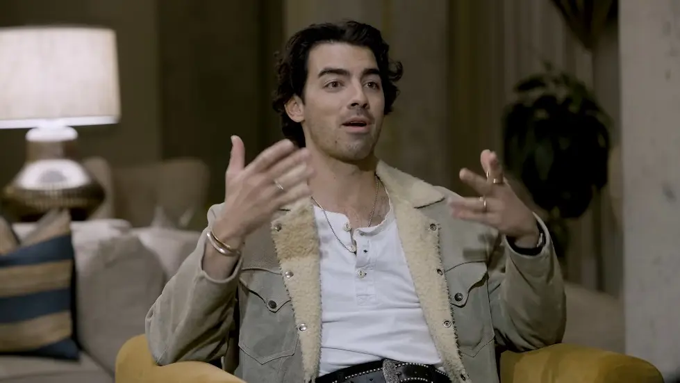 Joe Jonas ON: If You Want To COMPLETELY CHANGE Yourself In 2023, WATCH THIS! | Jay Shetty 003