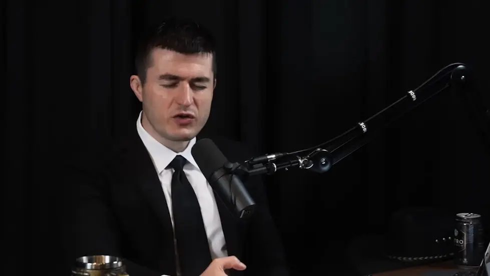 Joe Rogan: Comedy, Controversy, Aliens, UFOs, Putin, CIA, and Freedom | Lex Fridman Podcast #300 036