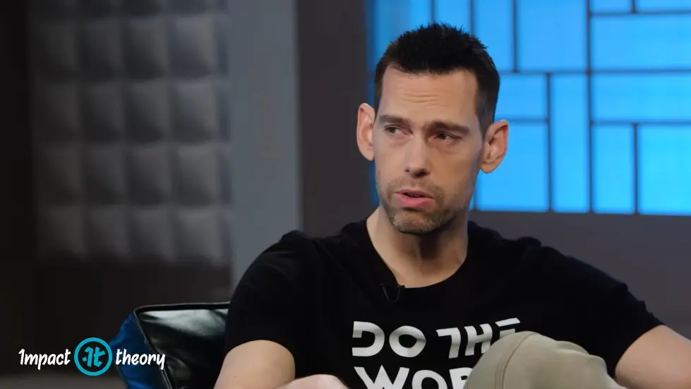 The Secret to Making Powerful Friends | Jordan Harbinger on Impact Theory 005