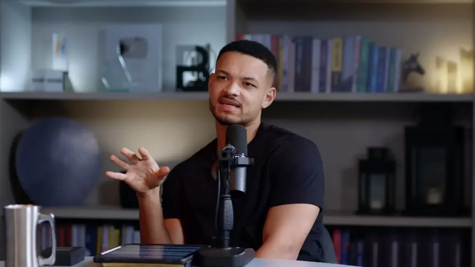 Josh Peck: The Surprising Truth Behind The 127lb Weight Loss | E238 020