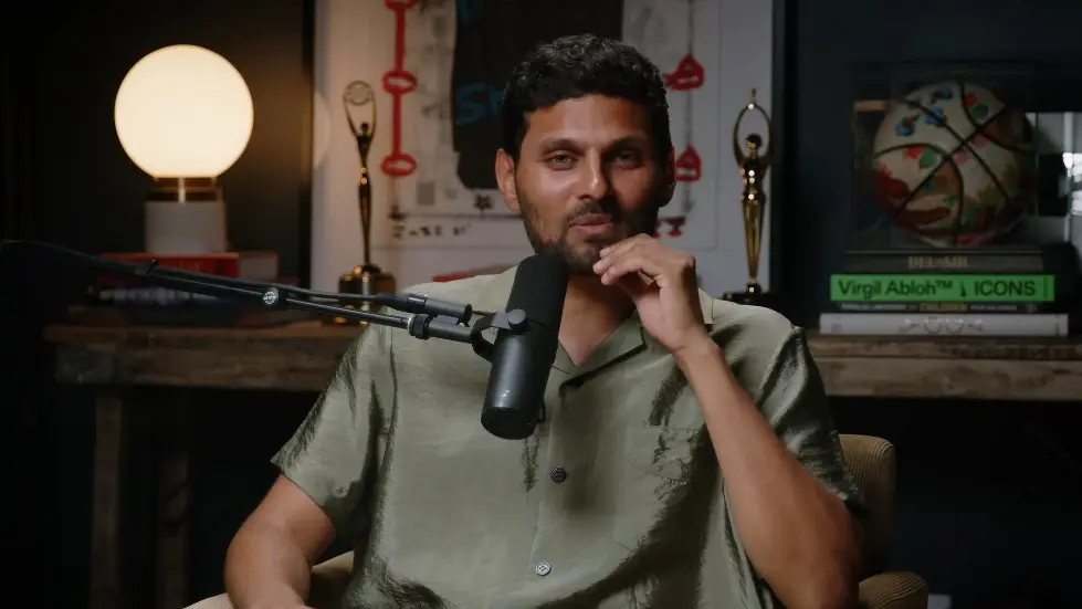 Kendall Jenner Opens Up About Anxiety, Insecurity, & How To Be Truly Happy! | Jay Shetty 008