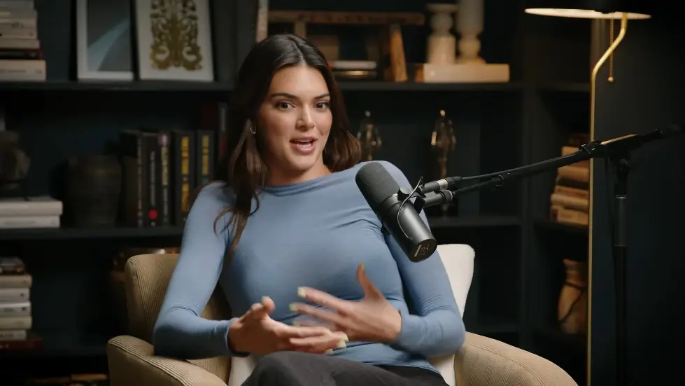 Kendall Jenner Opens Up About Anxiety, Insecurity, & How To Be Truly Happy! | Jay Shetty 016
