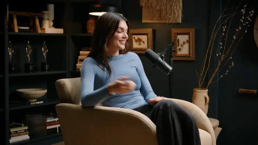 Kendall Jenner Opens Up About Anxiety, Insecurity, & How To Be Truly Happy! | Jay Shetty 021