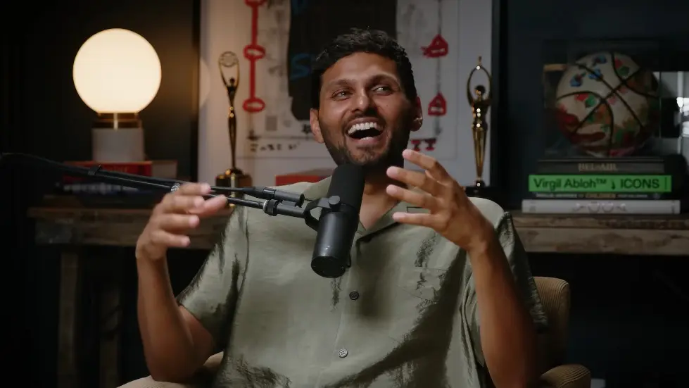 Kendall Jenner ON: Setting Boundaries & Putting Yourself First For SUCCESS & HAPPINESS | Jay Shetty 008