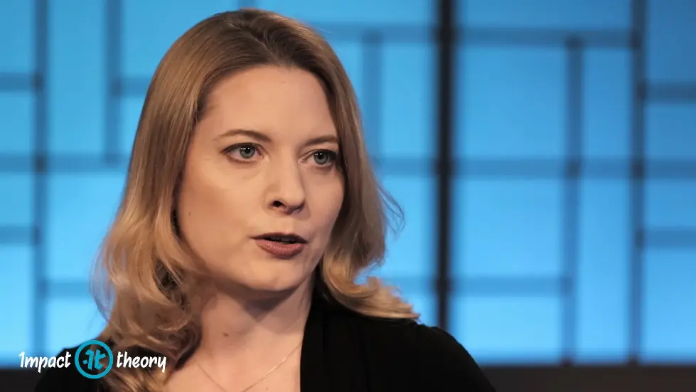 Manipulate Your Sense of Time With 3 Steps | Laura Vanderkam on Impact Theory 005