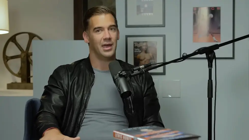 FIND YOUR PURPOSE - How To Manifest SUCCESS & ABUNDANCE In 2023 | Lewis Howes & Jay Shetty 010