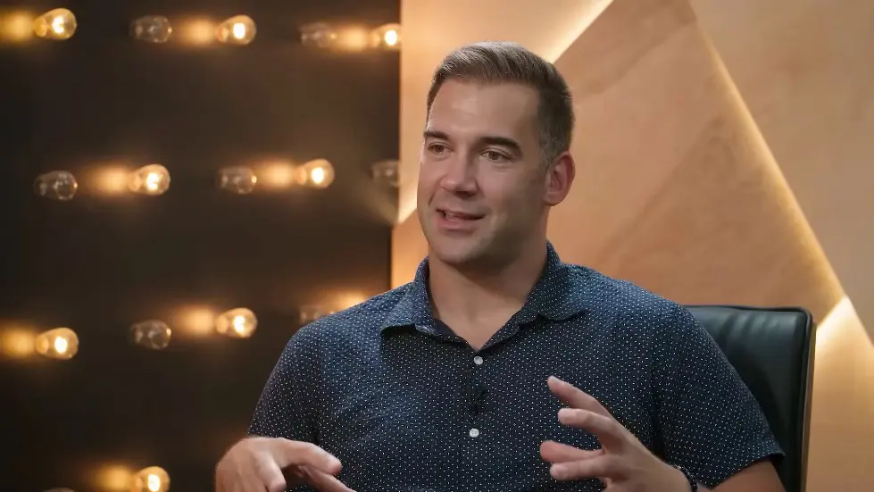 The 3 KEY SIGNS That Relationship Will Last! (How To Find Love) | Lewis Howes & Jay Shetty 008