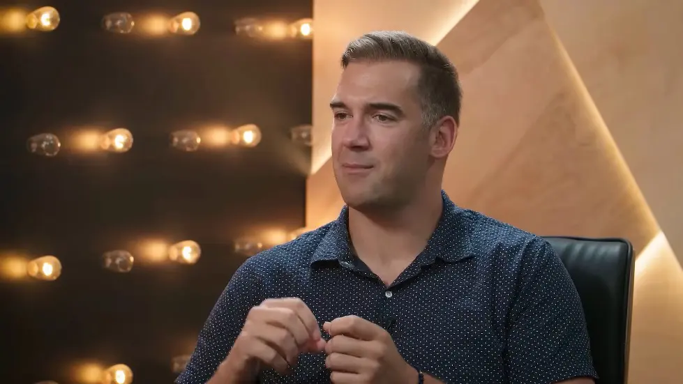 The 3 KEY SIGNS That Relationship Will Last! (How To Find Love) | Lewis Howes & Jay Shetty 017