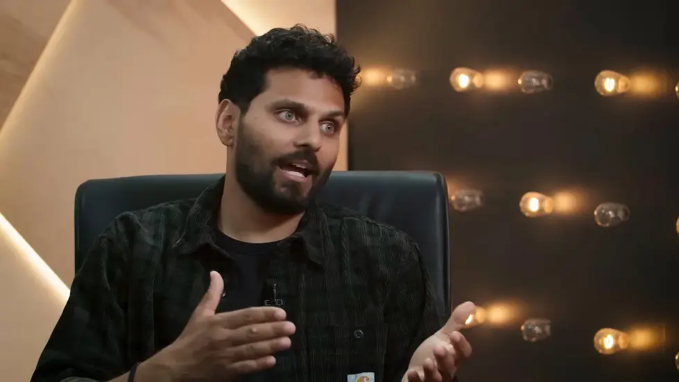 The 3 KEY SIGNS That Relationship Will Last! (How To Find Love) | Lewis Howes & Jay Shetty 018