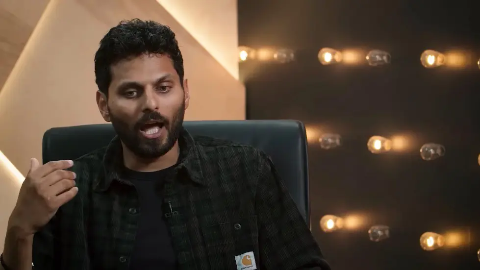 The 3 KEY SIGNS That Relationship Will Last! (How To Find Love) | Lewis Howes & Jay Shetty 021