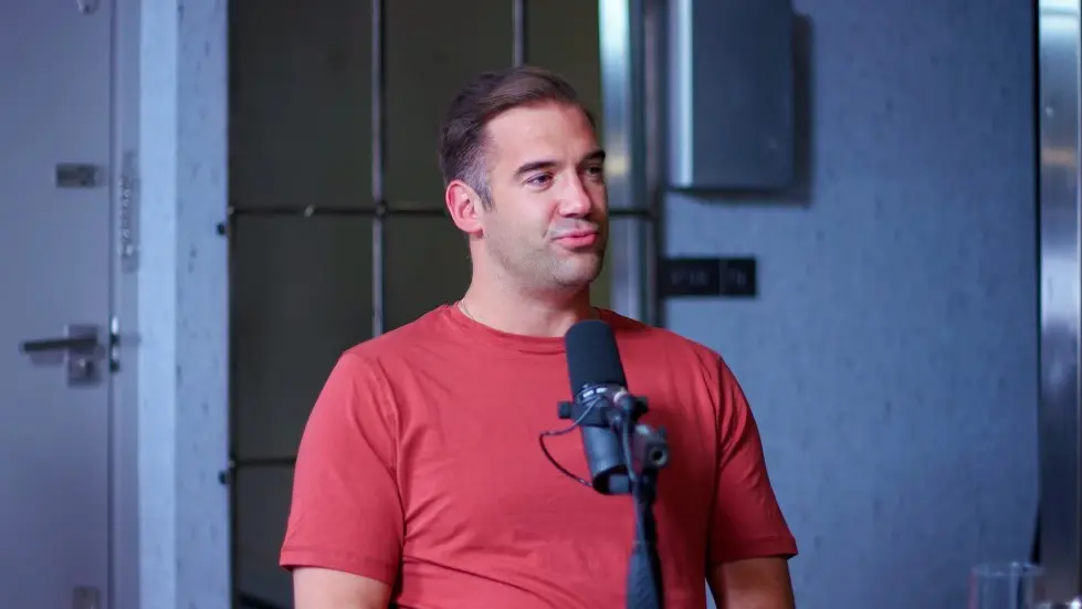 Lewis Howes: The Single Biggest Killer Of Relationships | E134 005