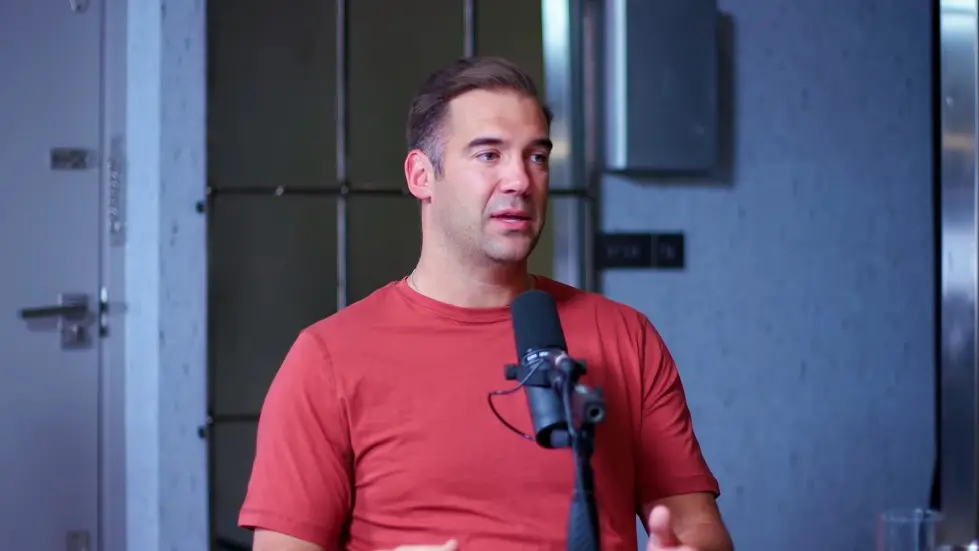 Lewis Howes: The Single Biggest Killer Of Relationships | E134 006