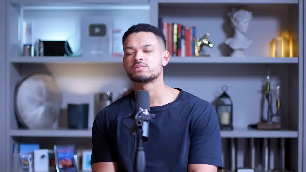 Lewis Howes: The Single Biggest Killer Of Relationships | E134 012