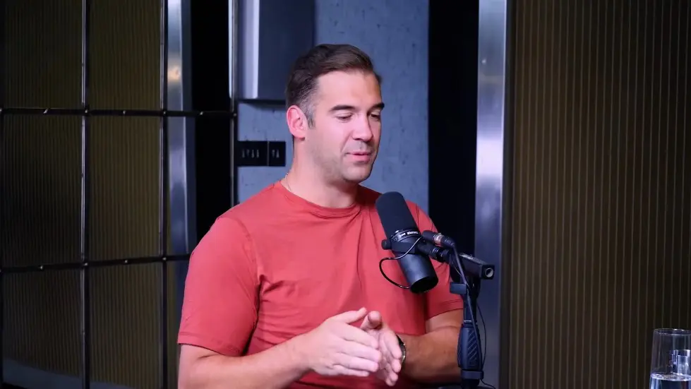 Lewis Howes: The Single Biggest Killer Of Relationships | E134 017