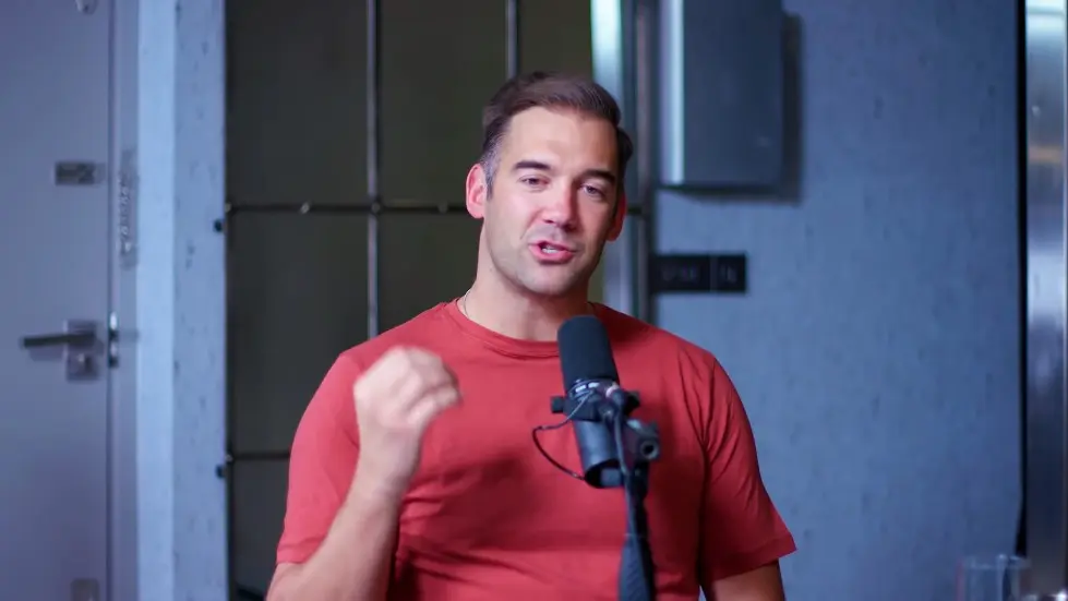 Lewis Howes: The Single Biggest Killer Of Relationships | E134 020