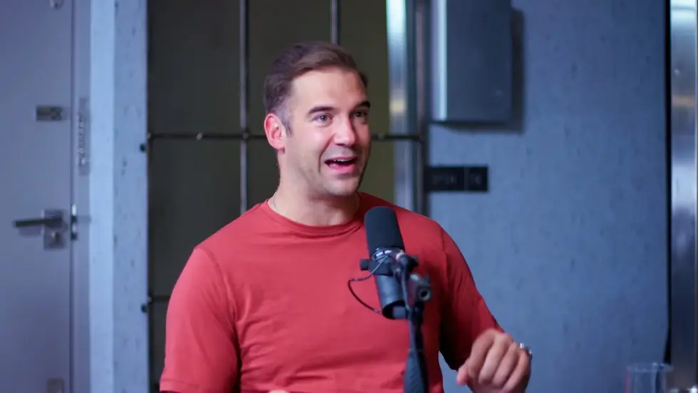 Lewis Howes: The Single Biggest Killer Of Relationships | E134 027