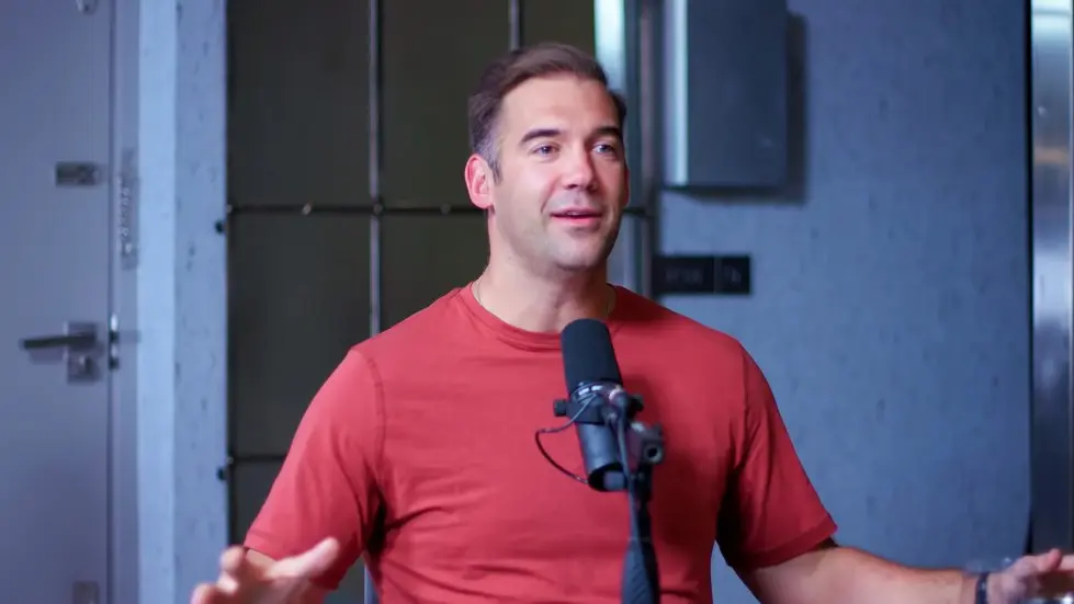 Lewis Howes: The Single Biggest Killer Of Relationships | E134 031