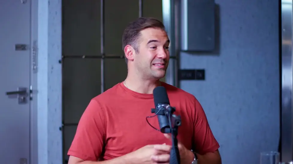 Lewis Howes: The Single Biggest Killer Of Relationships | E134 033