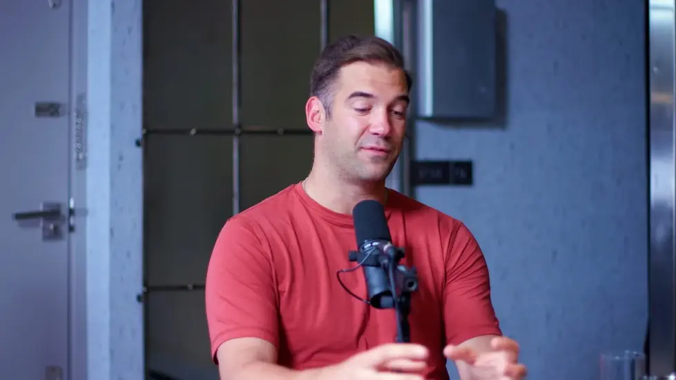 Lewis Howes: The Single Biggest Killer Of Relationships | E134 043