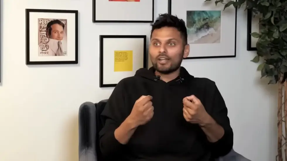 STOP WAISTING Your Time & Look For These RED FLAGS In A Relationship! | Lily Collins & Jay Shetty 006